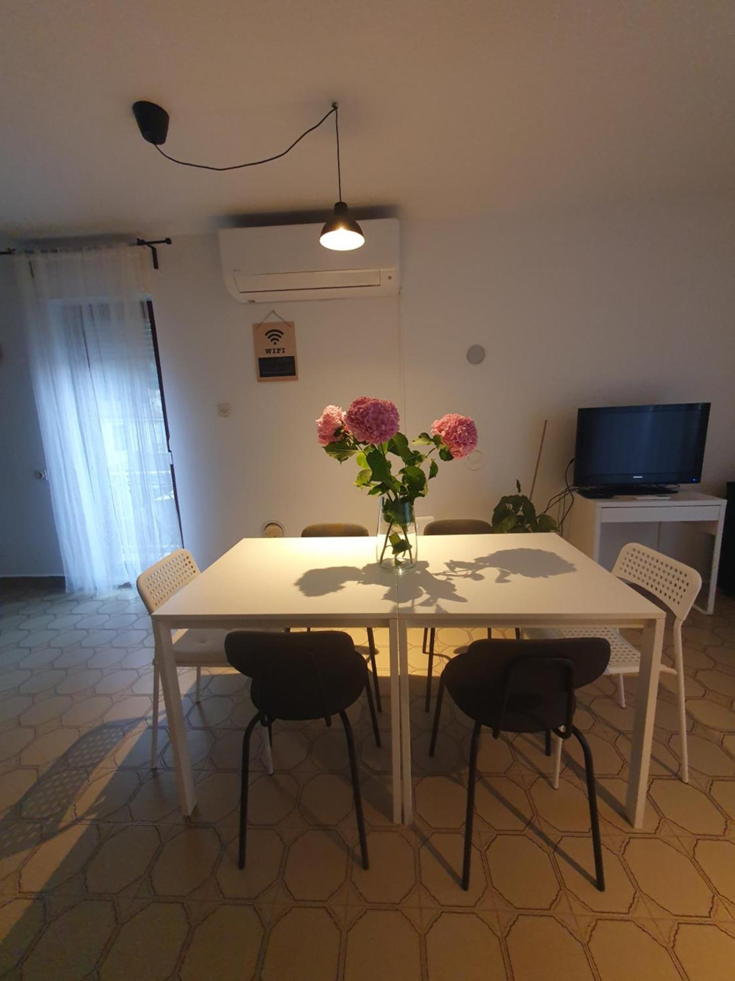 Apartment Laura Тисно Екстер'єр фото